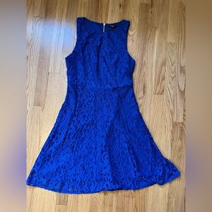 Apt. 9 lace dress, size 4.